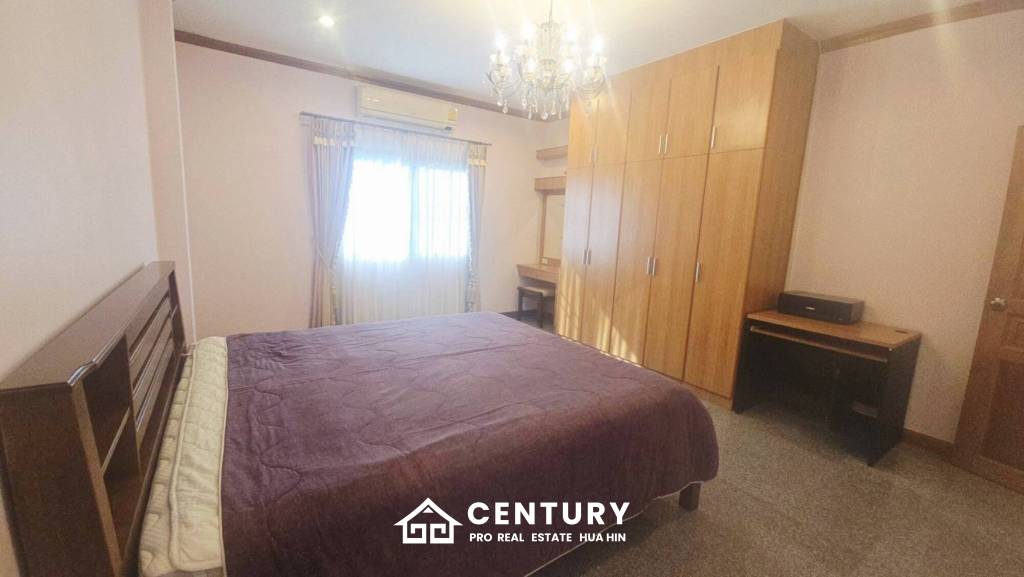 A beautiful , spacious home in Samor Phrong