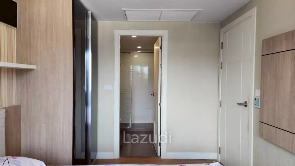 1 Bedroom 1 Bathroom 35 SQ.M. Dusit Grand Park 1