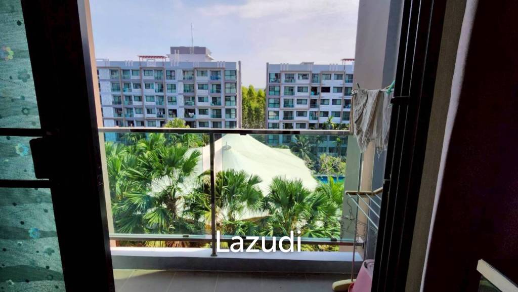 1 Bedroom 1 Bathroom 35 SQ.M. Dusit Grand Park 1