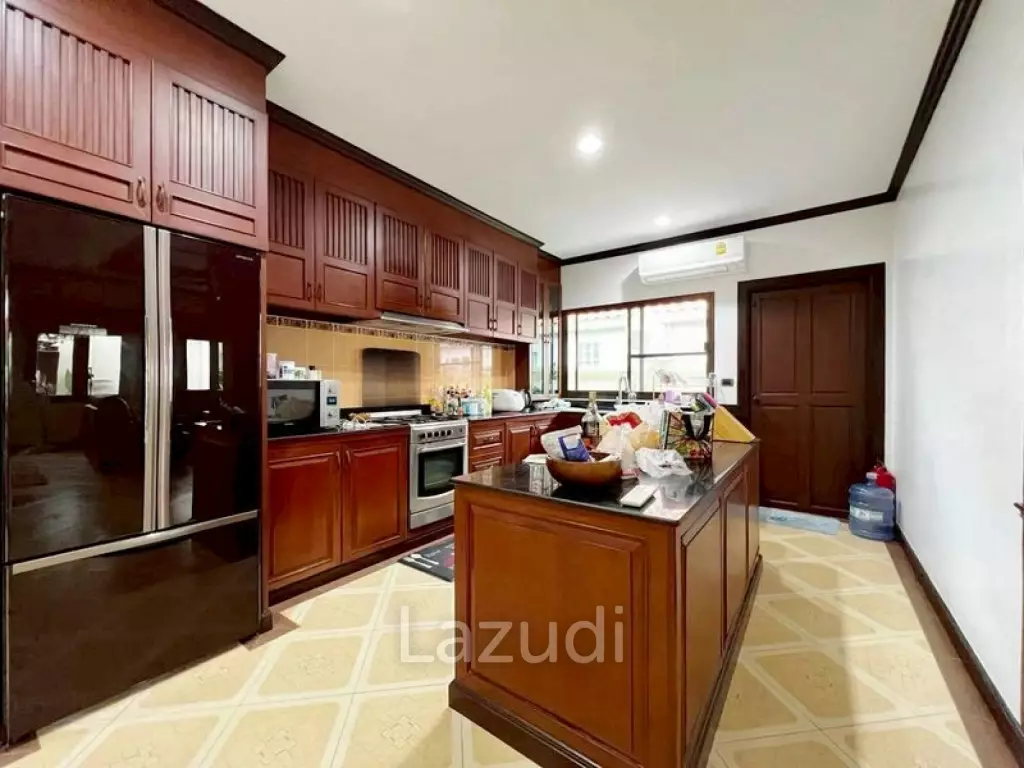 3 Bedroom 5 Bathroom 250 SQ.M. Baan Balina 1