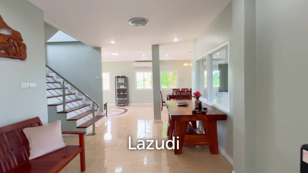 1,228 ตร.ม 5 เตียง 5 อาบน้ำ วิลล่า For ขาย