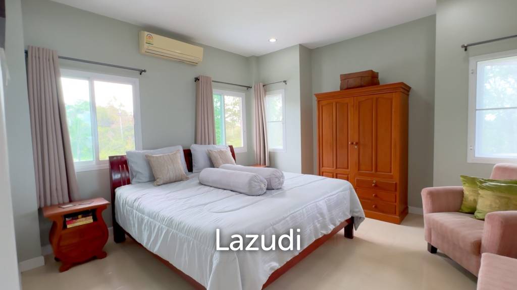 1,228 ตร.ม 5 เตียง 5 อาบน้ำ วิลล่า For ขาย