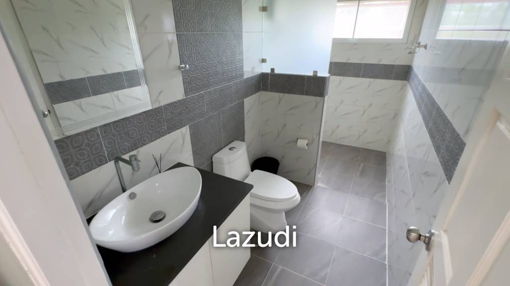 1,228 ตร.ม 5 เตียง 5 อาบน้ำ วิลล่า For ขาย