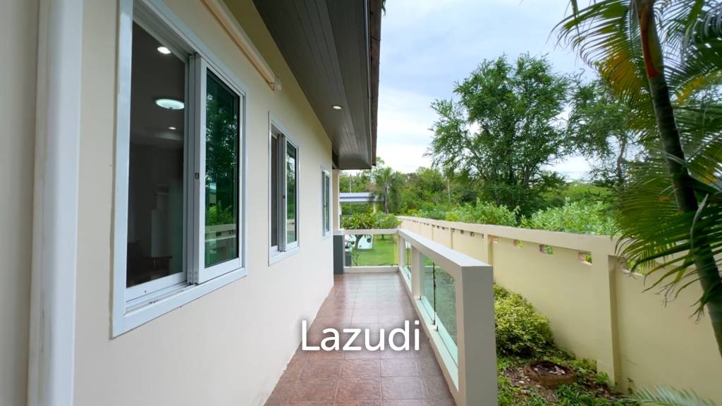 1,228 ตร.ม 5 เตียง 5 อาบน้ำ วิลล่า For ขาย