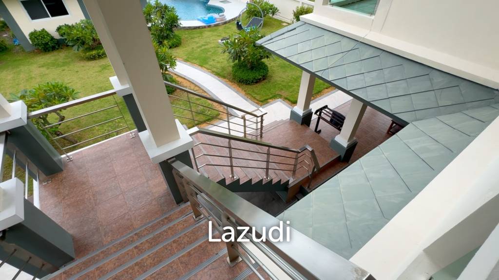 1,228 ตร.ม 5 เตียง 5 อาบน้ำ วิลล่า For ขาย