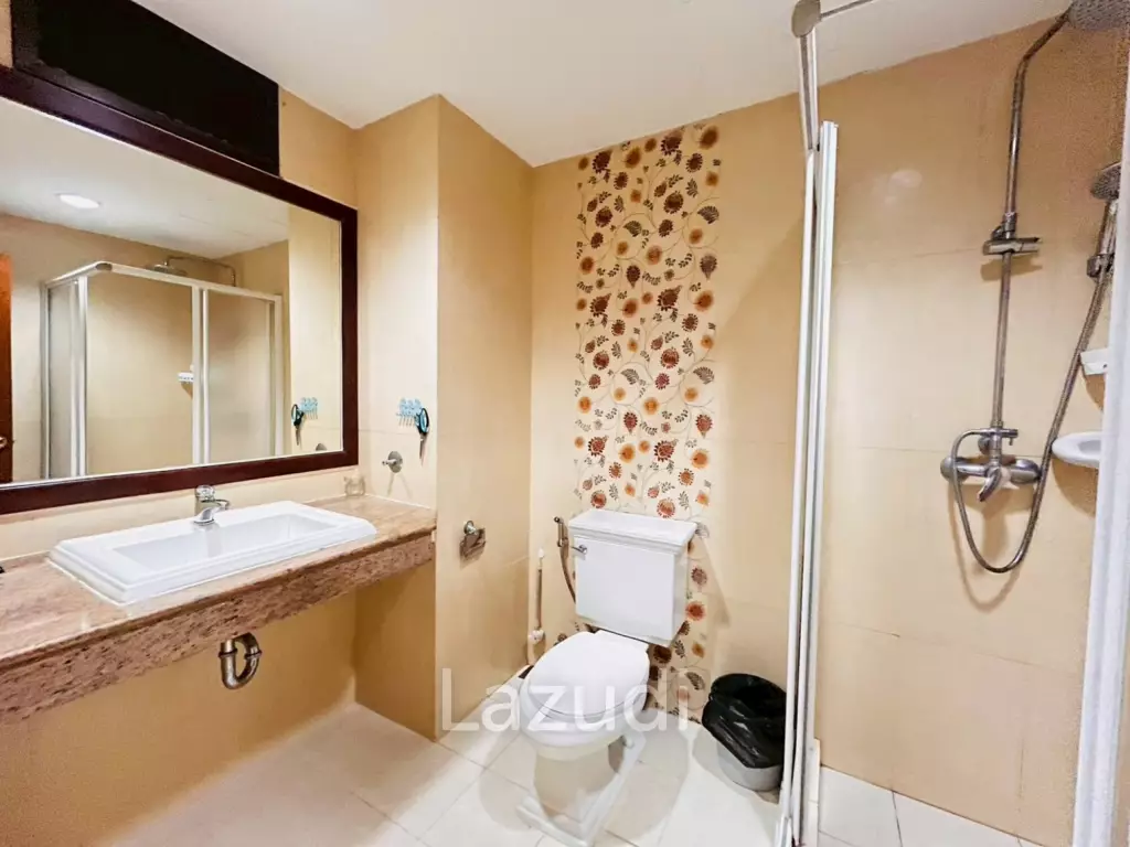 Baan Klang: Sanctuary of peace in the heart of the city