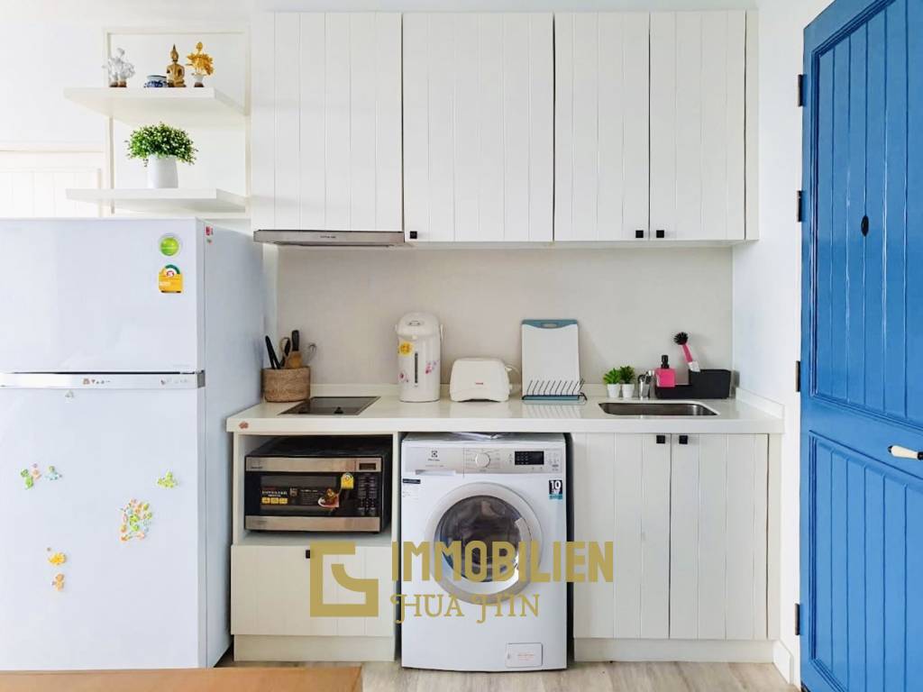 4. Stock / 2 Schlafzimmer + 2 Bäder / Balkon