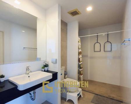 4. Stock / 2 Schlafzimmer + 2 Bäder / Balkon