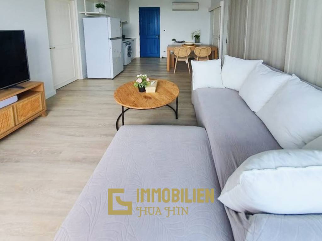 4. Stock / 2 Schlafzimmer + 2 Bäder / Balkon