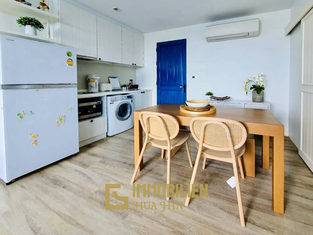 4. Stock / 2 Schlafzimmer + 2 Bäder / Balkon