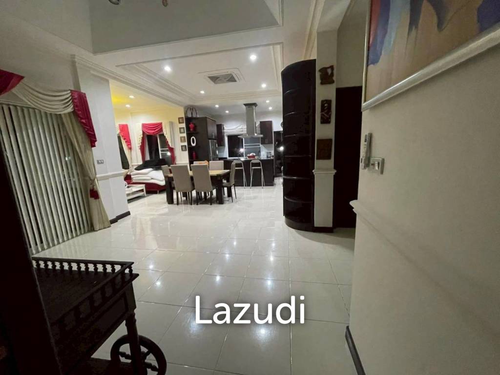 3 Bedroom 4 Bathroom 200 SQ.M. Hill View Villas