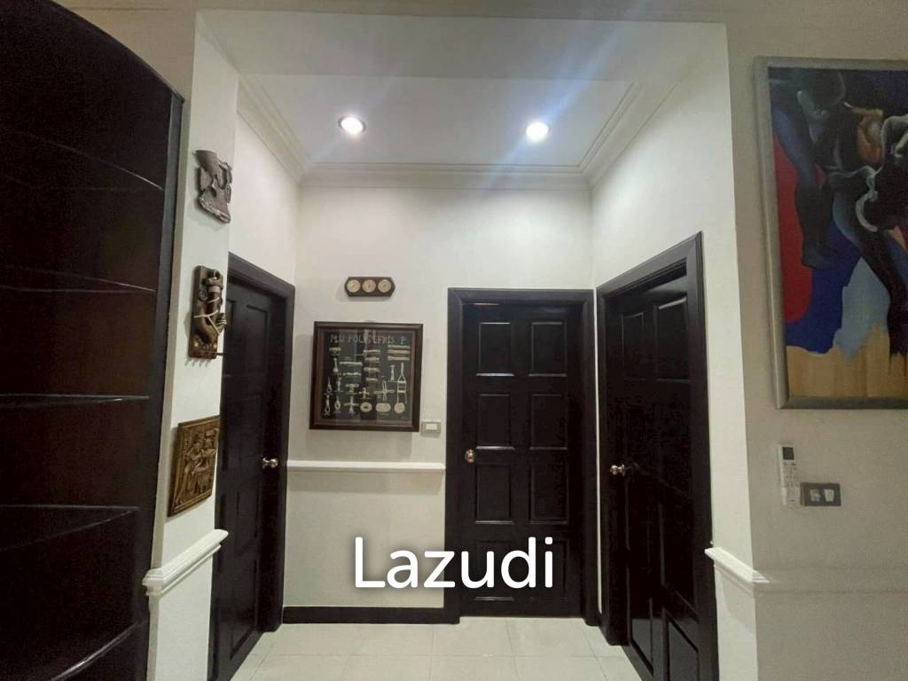 3 Bedroom 4 Bathroom 200 SQ.M. Hill View Villas