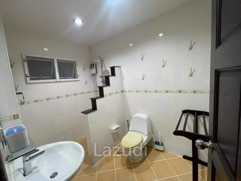 3 Bedroom 4 Bathroom 200 SQ.M. Hill View Villas