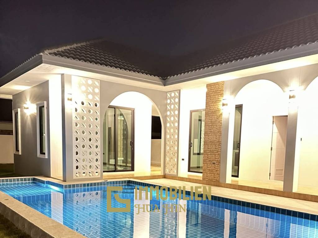 Modern / privater Pool / 3 Schlafzimmer