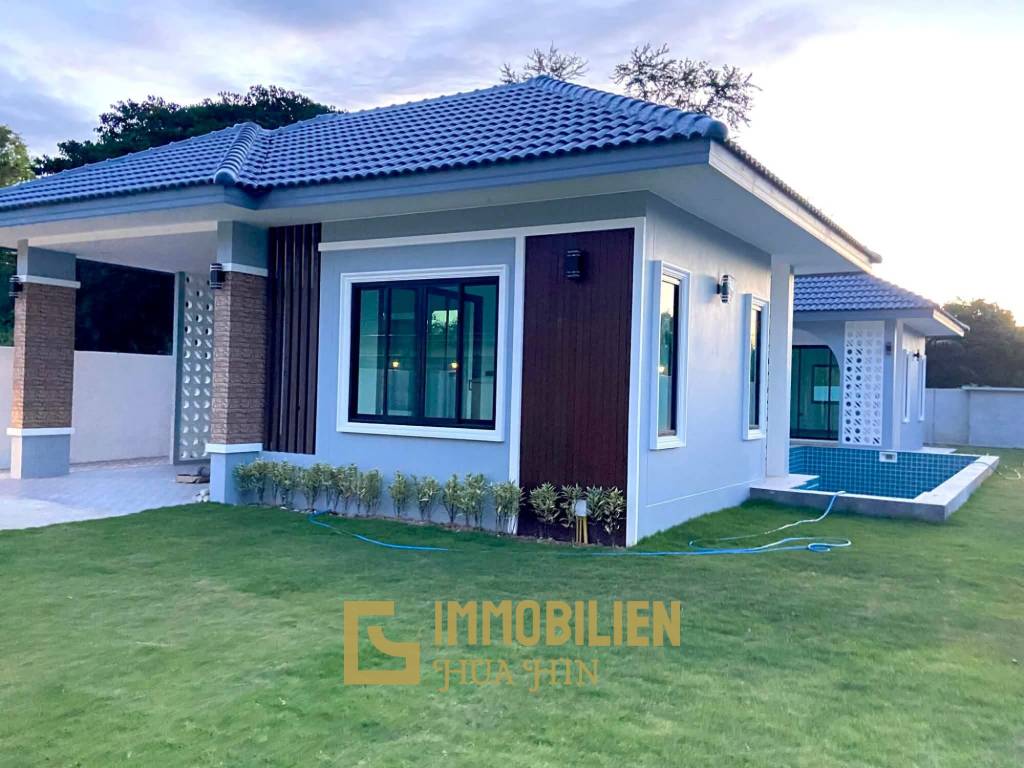 Modern / privater Pool / 3 Schlafzimmer