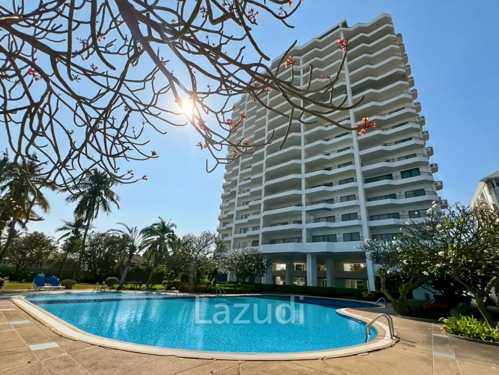 138 sqm 2 Bedroom Beachfront Condo in Cha-Am Laguna Condominium