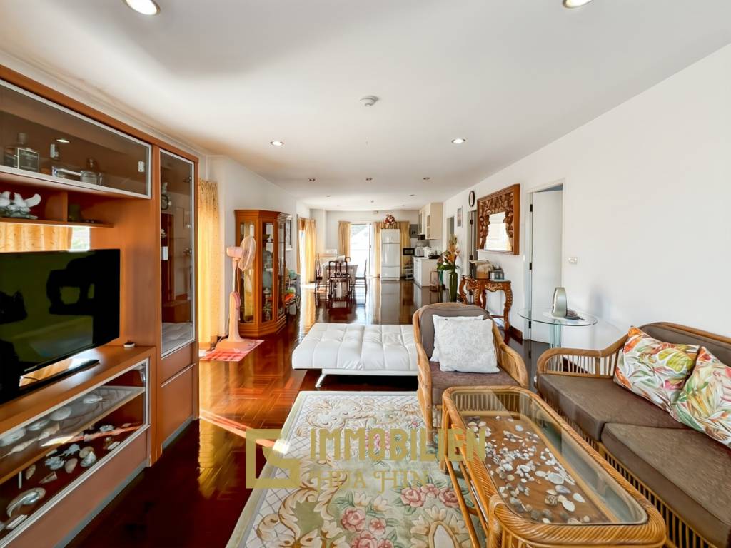 Strandlage / 138 qm Wohnfläche / private Balkone