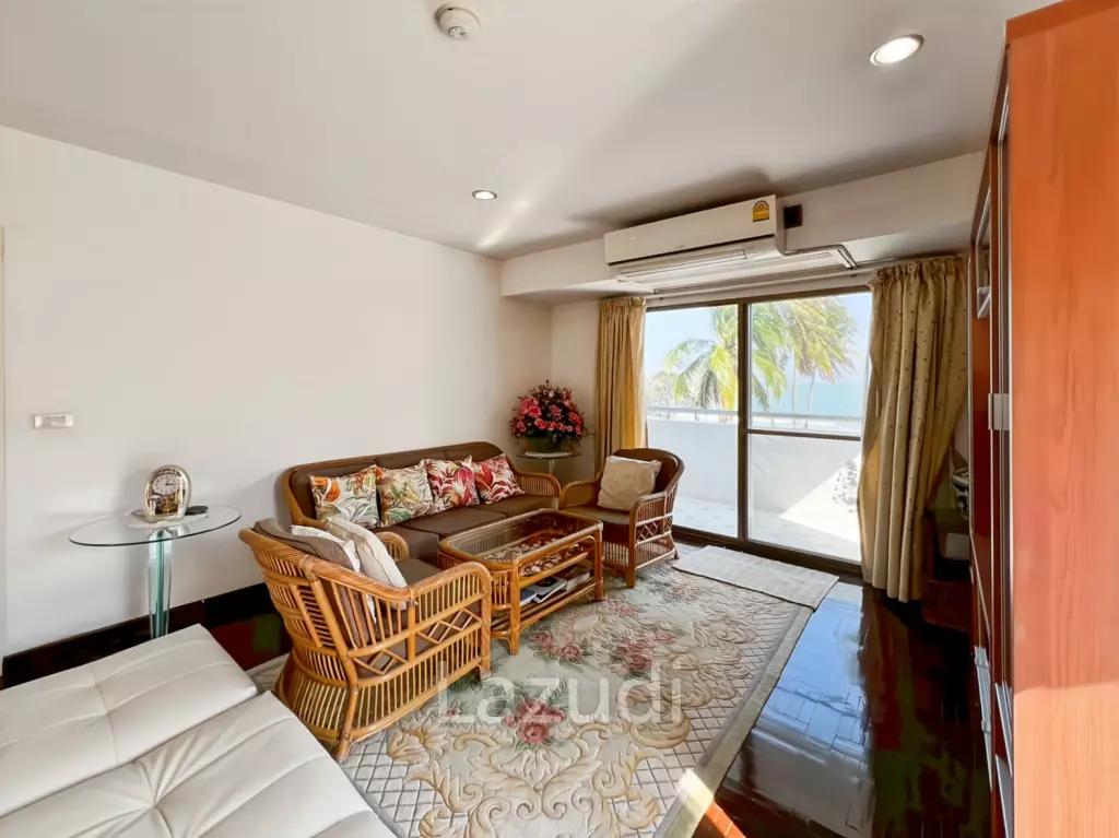 138 sqm 2 Bedroom Beachfront Condo in Cha-Am Laguna Condominium