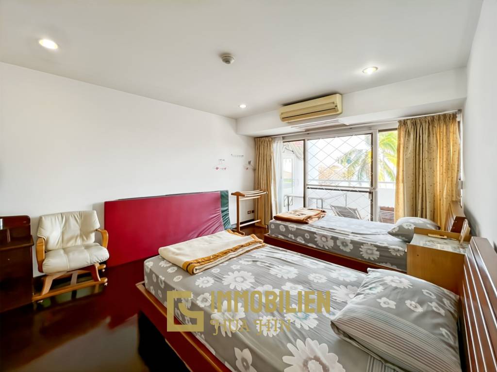 Strandlage / 138 qm Wohnfläche / private Balkone