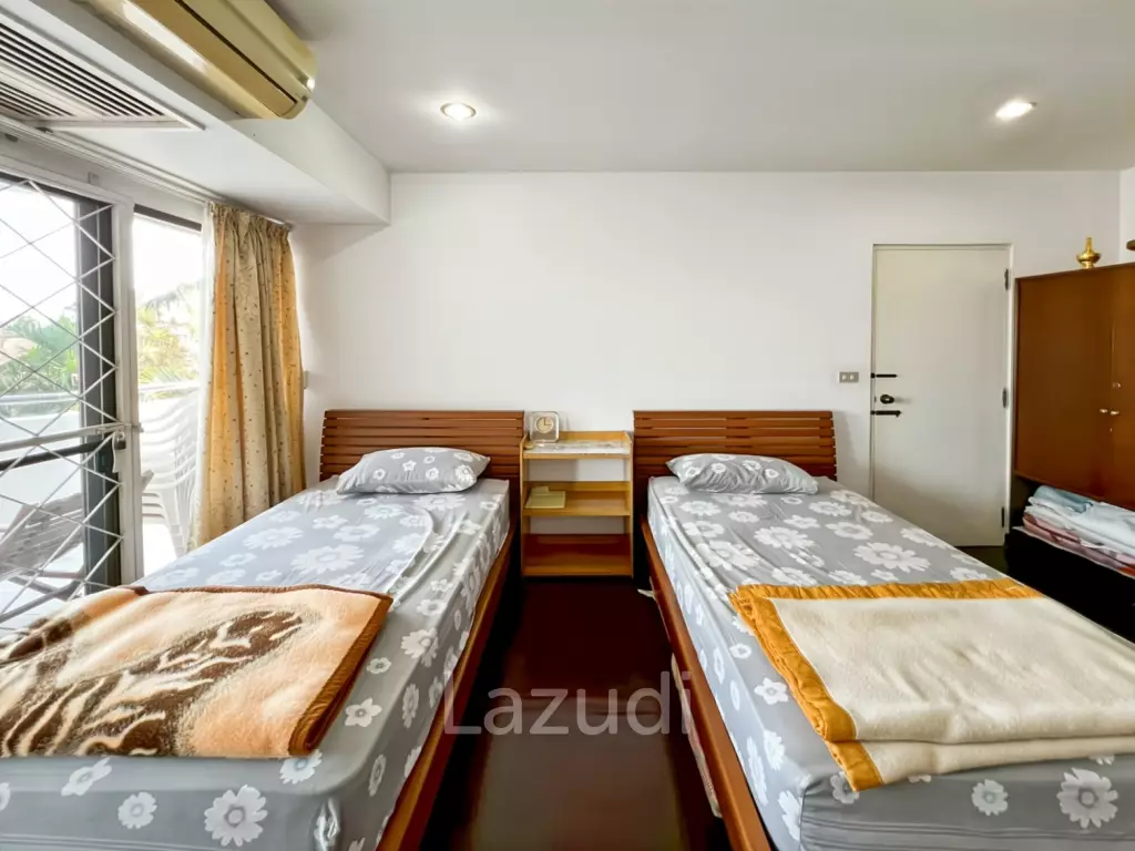 138 sqm 2 Bedroom Beachfront Condo in Cha-Am Laguna Condominium