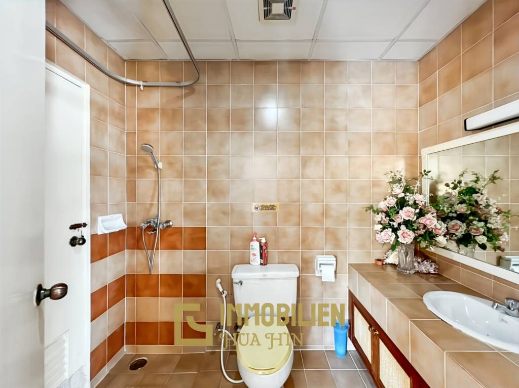 Strandlage / 138 qm Wohnfläche / private Balkone