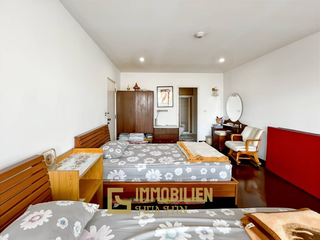 Strandlage / 138 qm Wohnfläche / private Balkone