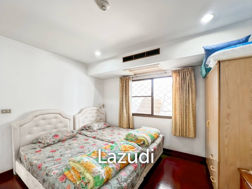 138 sqm 2 Bedroom Beachfront Condo in Cha-Am Laguna Condominium