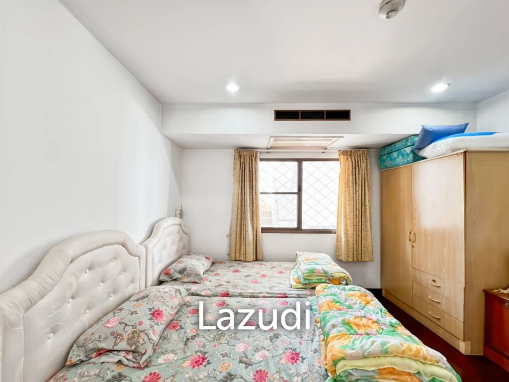 138 sqm 2 Bedroom Beachfront Condo in Cha-Am Laguna Condominium