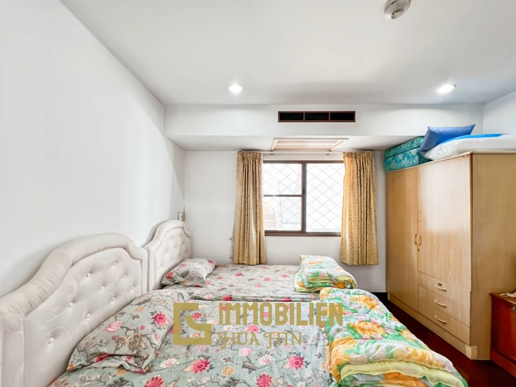 Strandlage / 138 qm Wohnfläche / private Balkone