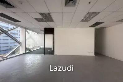 115 sqm office for lease at Fico Place Building in Khlong Toei Nuea Bangkok
