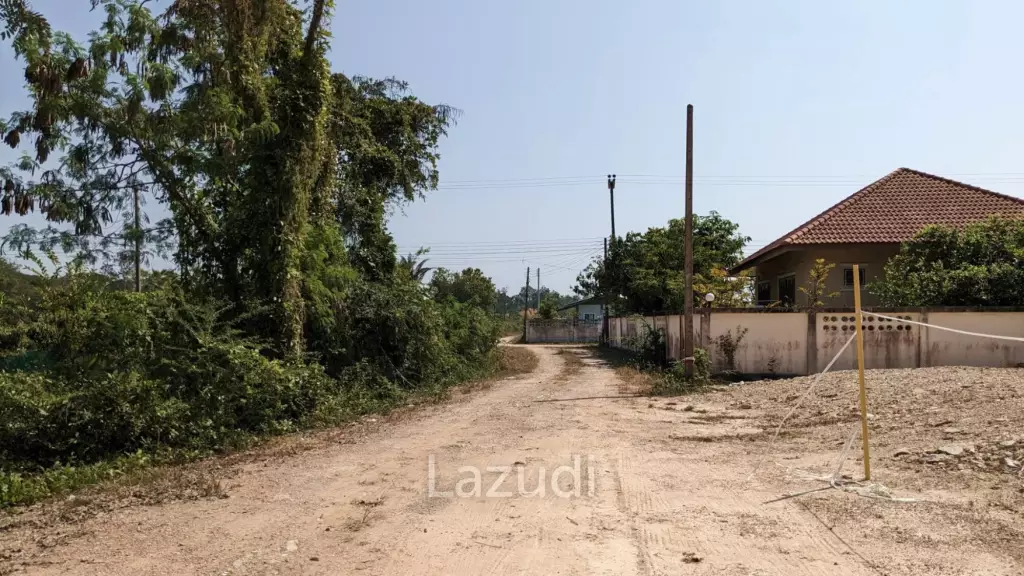 3 Ngan Land for sale near Maejo University in San Sai District