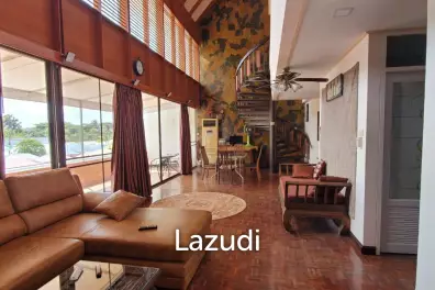 คอนโด 2 ชั้น 130 ตร.ม. ใจกลางหนองปรือ พัทยา ตกแต่งพร้อมอยู่