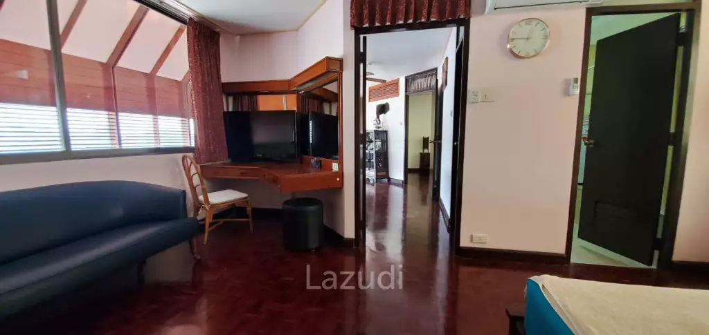 3 Bedroom 2 Bathroom 130 SQ.M. Panchalae Boutique Residence