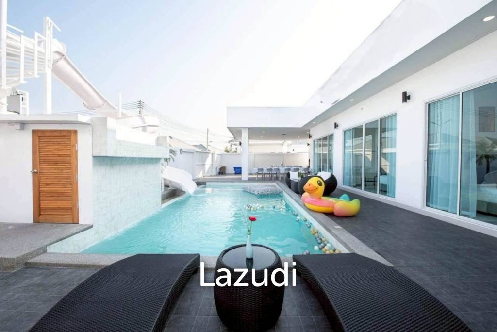 5 Bedroom 6 Bathroom 378 SQ.M. Pool Villa In Huay Yai