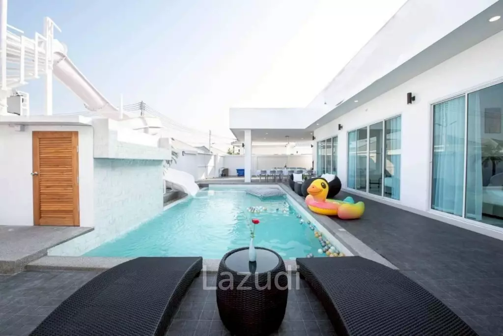 5 Bedroom 6 Bathroom 378 SQ.M. Pool Villa In Huay Yai