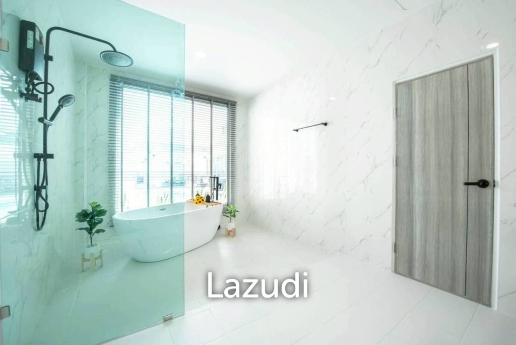 5 Bedroom 6 Bathroom 378 SQ.M. Pool Villa In Huay Yai