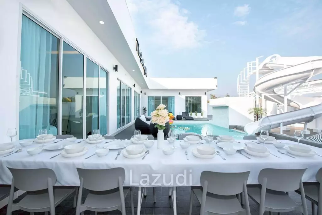 5 Bedroom 6 Bathroom 378 SQ.M. Pool Villa In Huay Yai