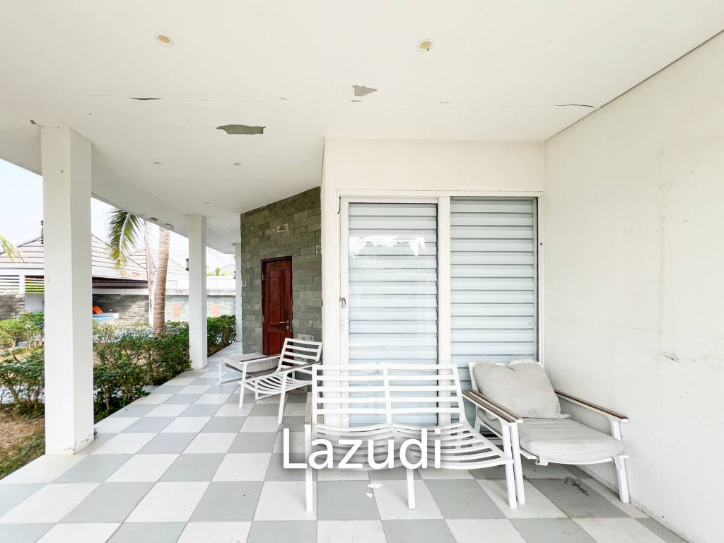 145 sqm modern pool villa in Black lotus Thap Tai Hua Hin