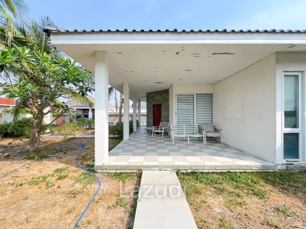 145 sqm modern pool villa in Black lotus Thap Tai Hua Hin