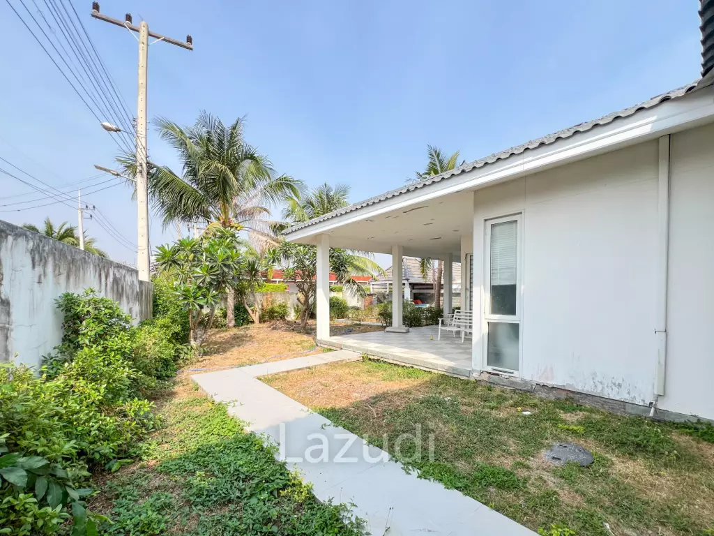 145 sqm modern pool villa in Black lotus Thap Tai Hua Hin