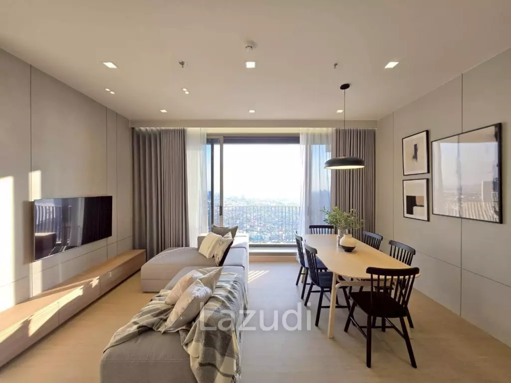 98.85 sqm high floor condo at RHYTHM Charoenkrung Pavilion Bangkok