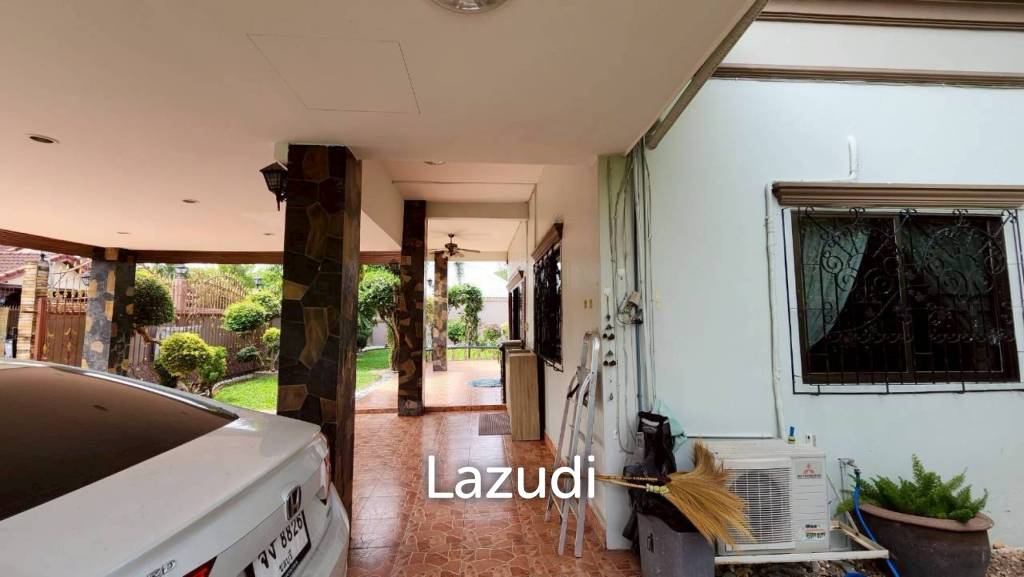 5 Bed 5 Bath 700 SQ.M. Pattaya Land And House