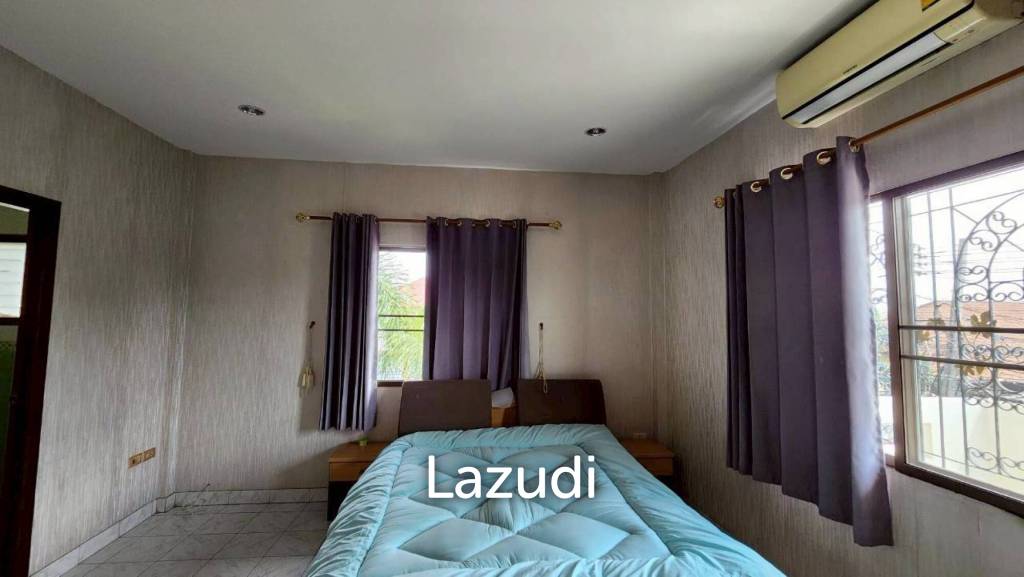5 Bed 5 Bath 700 SQ.M. Pattaya Land And House