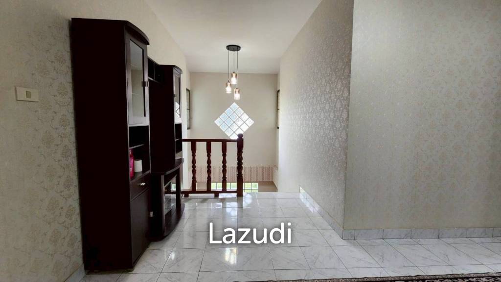 5 Bed 5 Bath 700 SQ.M. Pattaya Land And House