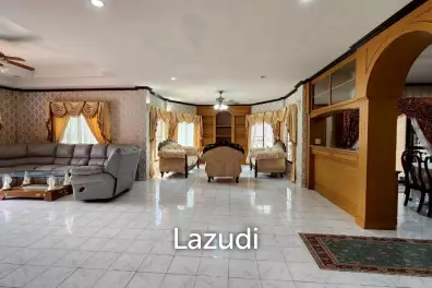5 Bed 5 Bath 700 SQ.M. Pattaya Land And House