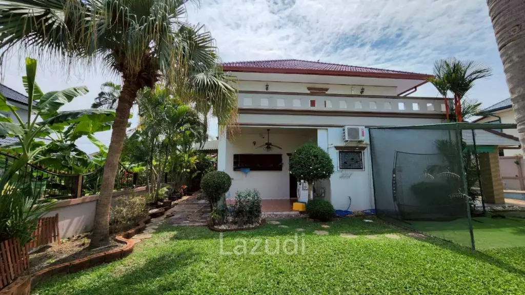 5 Bed 5 Bath 700 SQ.M. Pattaya Land And House