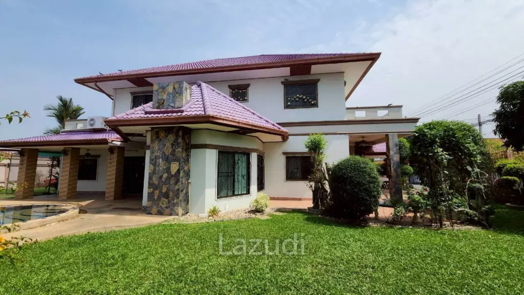 5 Bed 5 Bath 700 SQ.M. Pattaya Land And House