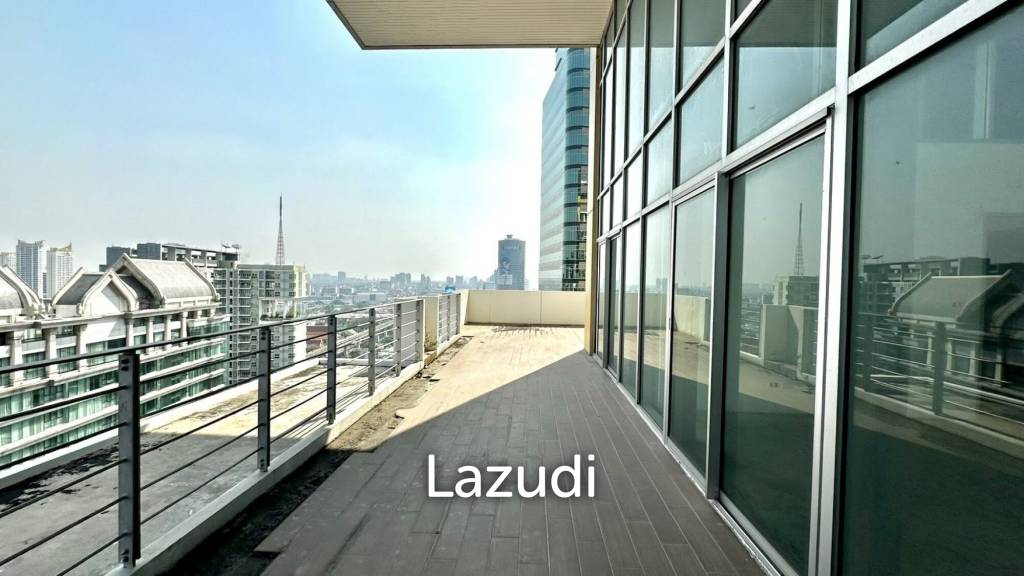 2 Bed 3 Bath 194 SQ.M. My Resort Bangkok