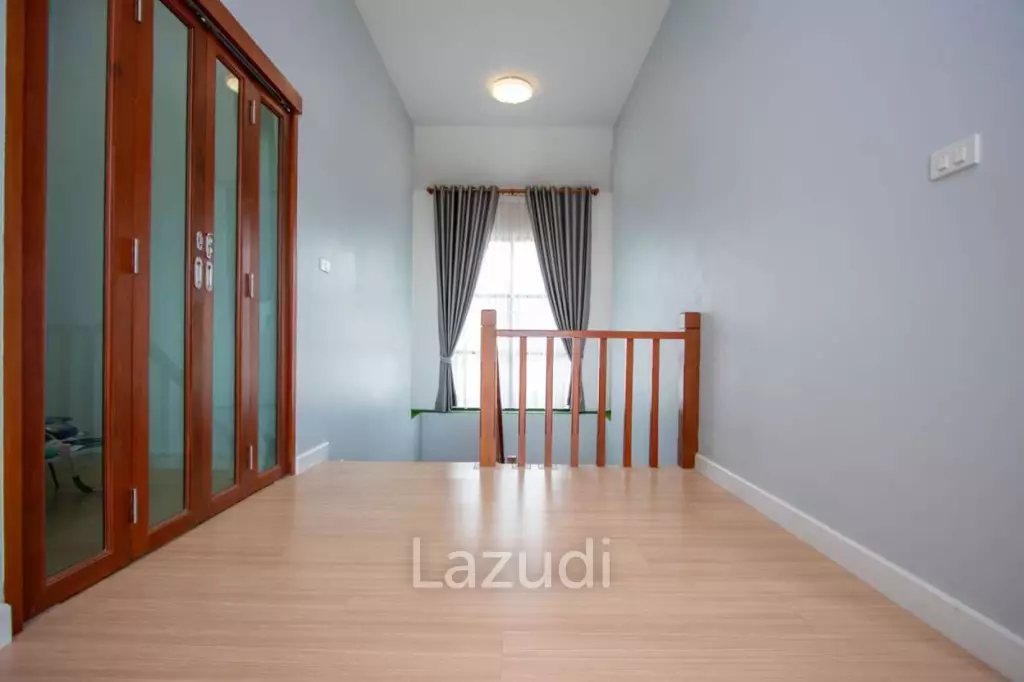 4 Bedrooms House for Rent near the Outer Ring Road 2 in Saraphi