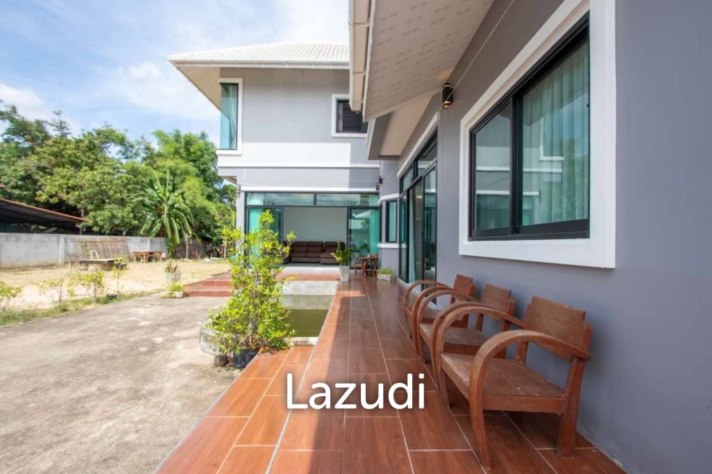 4 Bedrooms House for Rent near the Outer Ring Road 2 in Saraphi